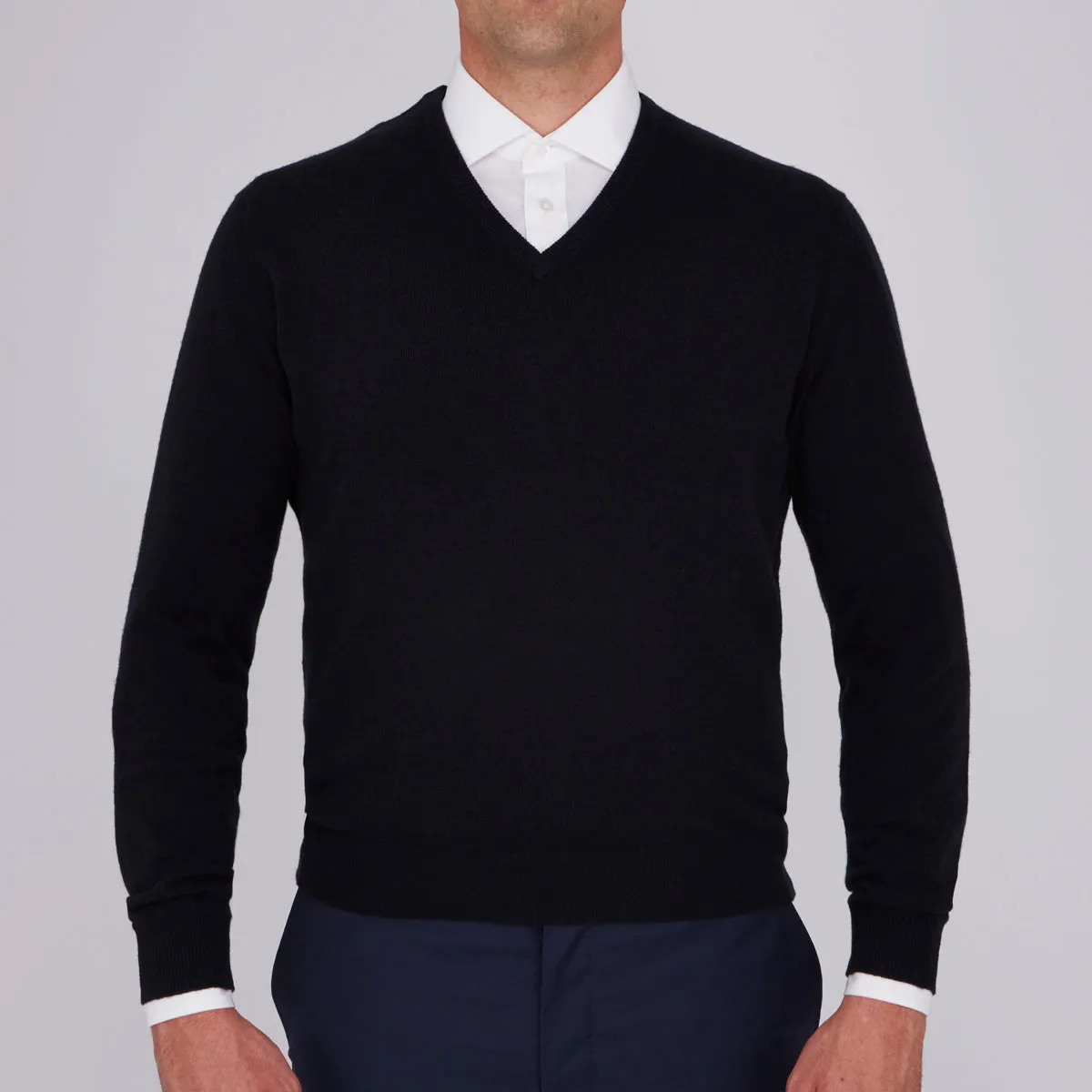 Black V-Neck Cashmere Jumper