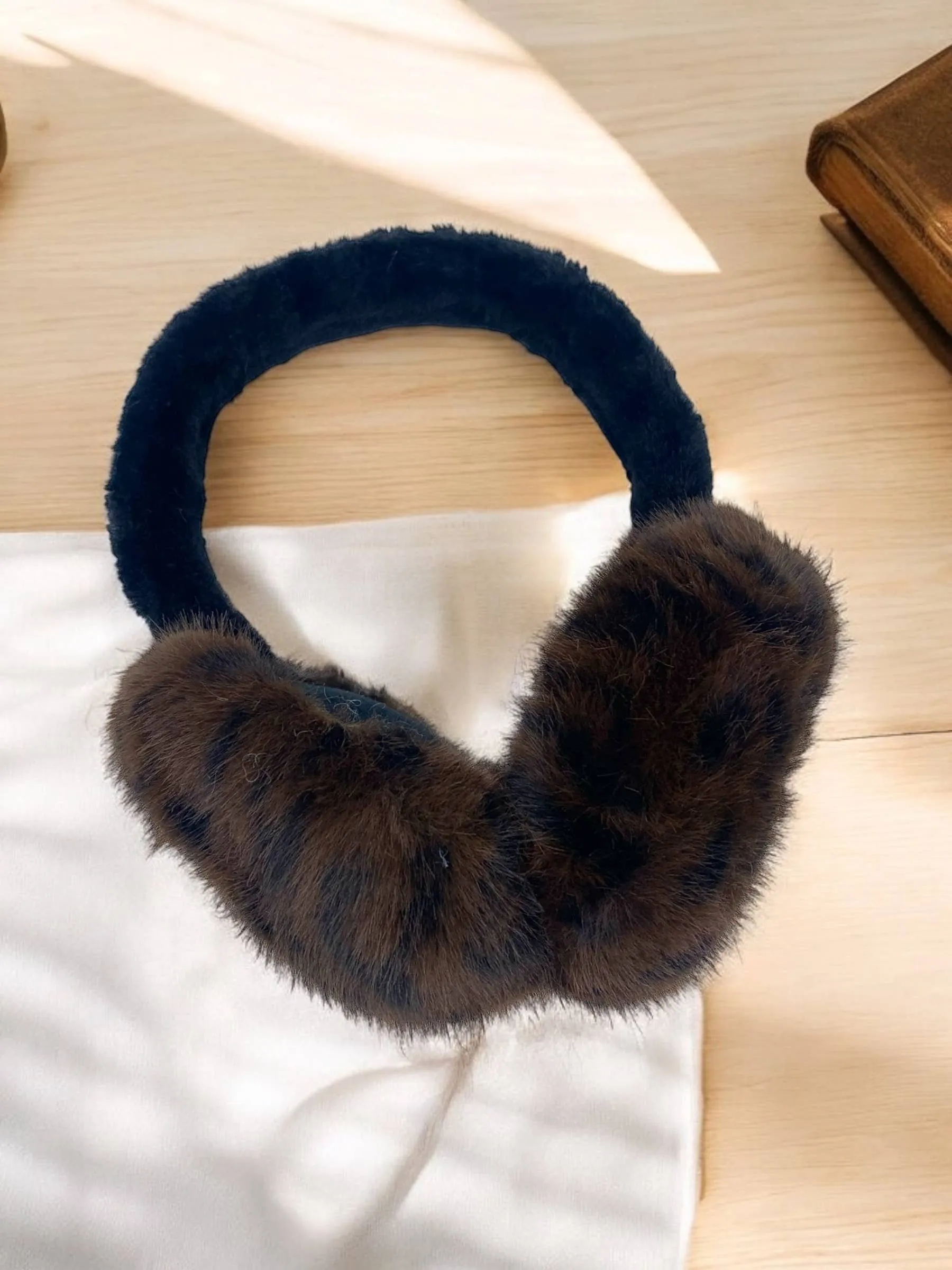 BYREN | ÉLINE L'ATELIER Leopard faux fur earmuffs CC07