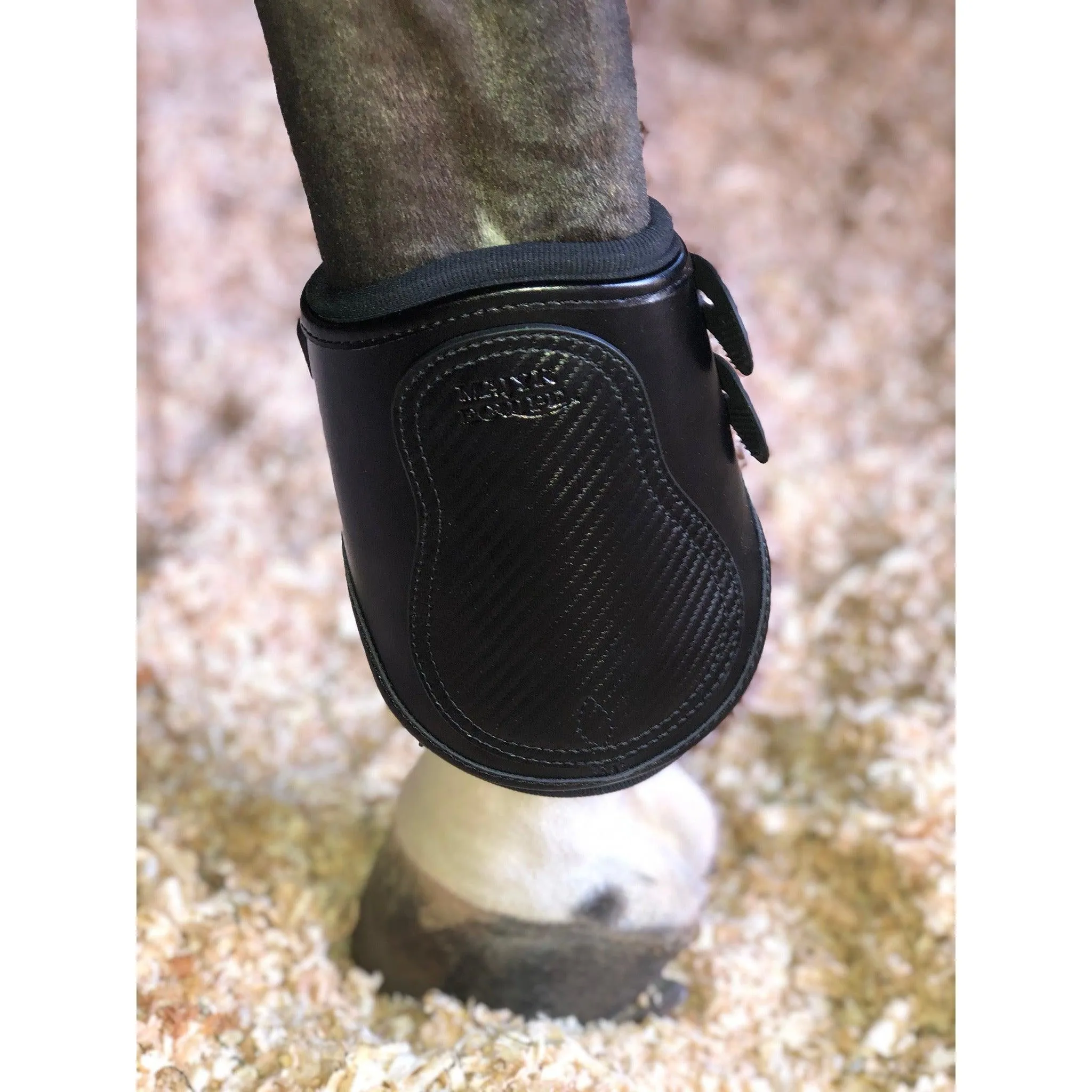 'Estrella' Carbon Leather Tendon Boots