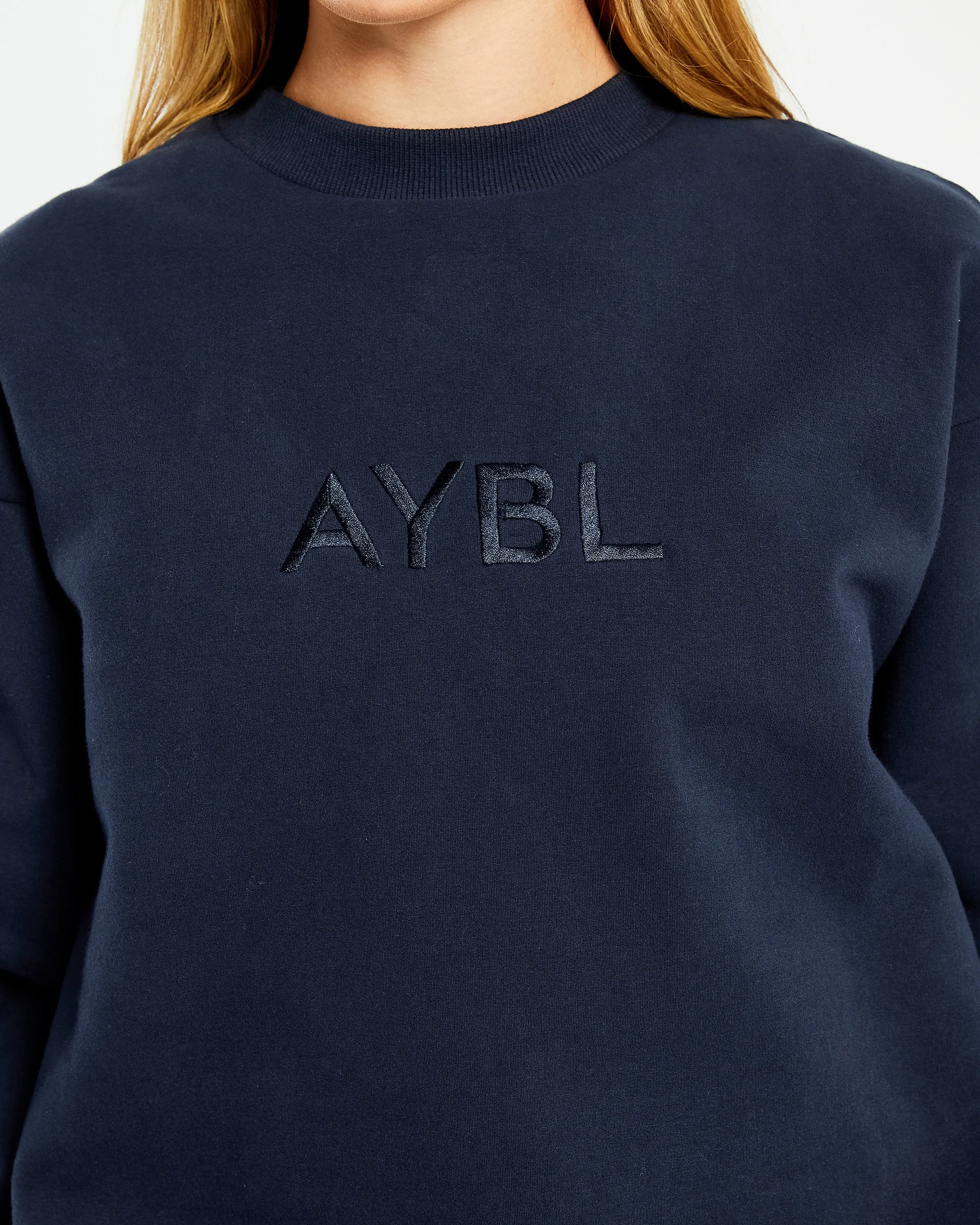 Everyday Relaxed Sweater - Navy