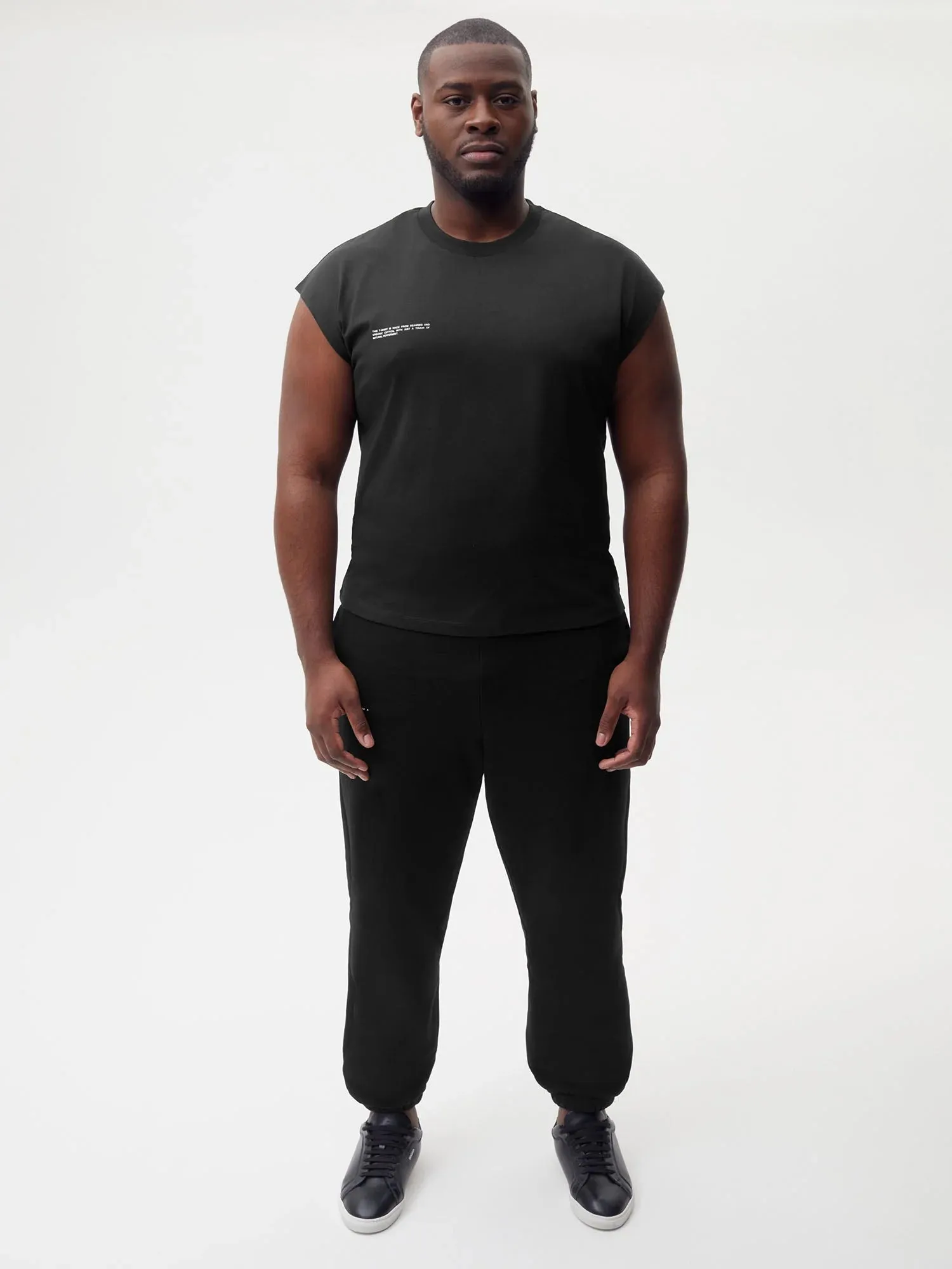 Organic Cotton Cropped Shoulder T-shirt with C-FIBER™ Core—black