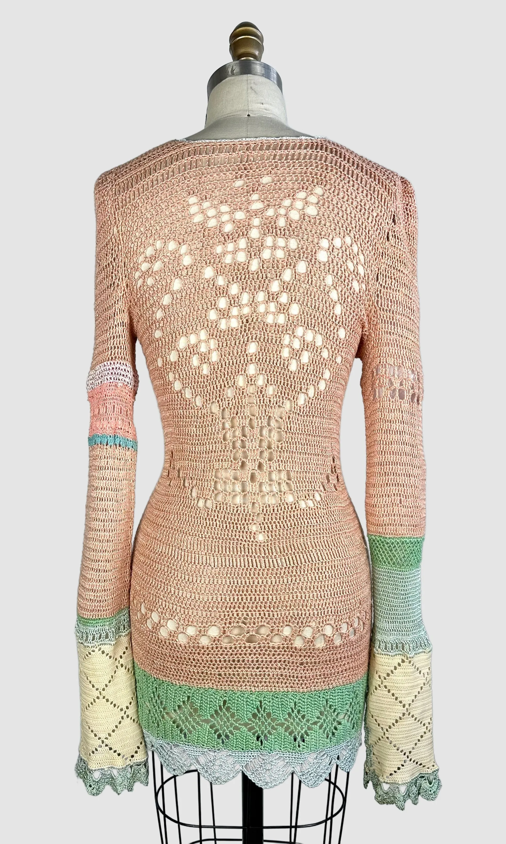 VINTAGE HANDMADE CROCHET 60s Long Sleeve Mini Dress • Size Small